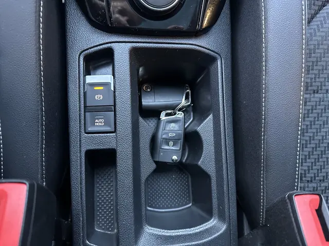 Volkswagen T-Roc 2.0 TSI 4Motion R 2020 Benzine 36