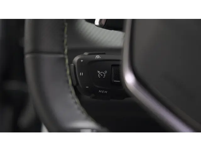 Peugeot 2008 PureTech 130 EAT8 GT 2024 Benzine 42
