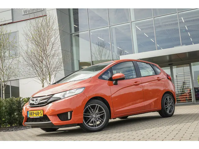 Honda Jazz 1.3i VTEC TREND 2017 Benzine 33