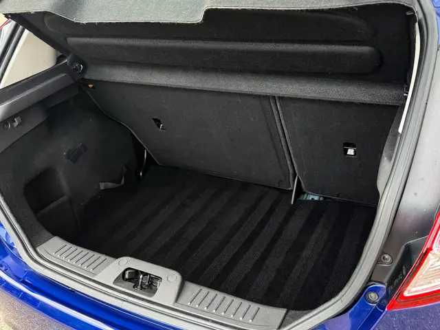 Ford Fiesta 1.0 EcoBoost Titanium 2015 Benzine 5