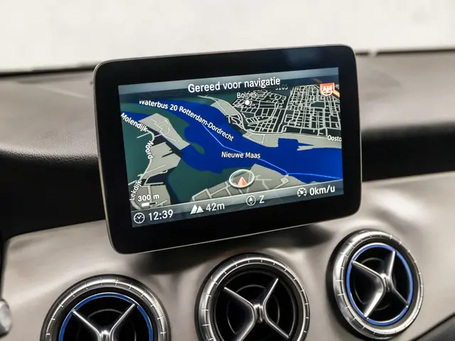 Mercedes-Benz CLA 180 AMG Sport 2017 Benzine 8