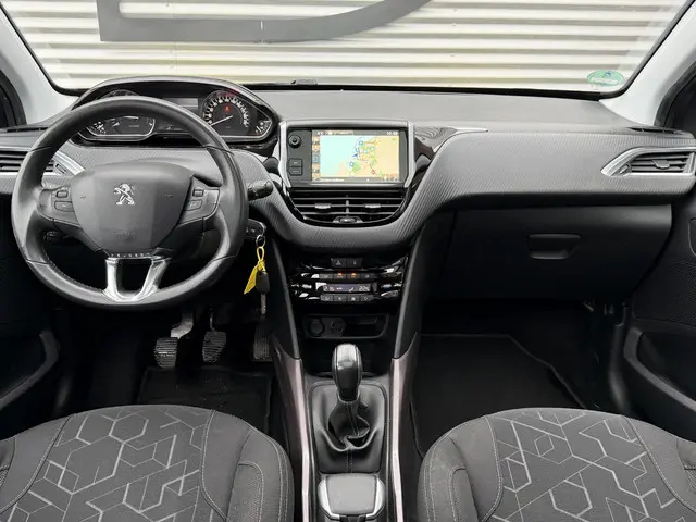 Peugeot 2008 1.2 PureTech Style 2015 Benzine 13