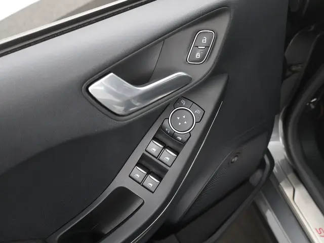 Ford Fiesta 1.0 EcoBoost ST-Line X 2021 Benzine 31