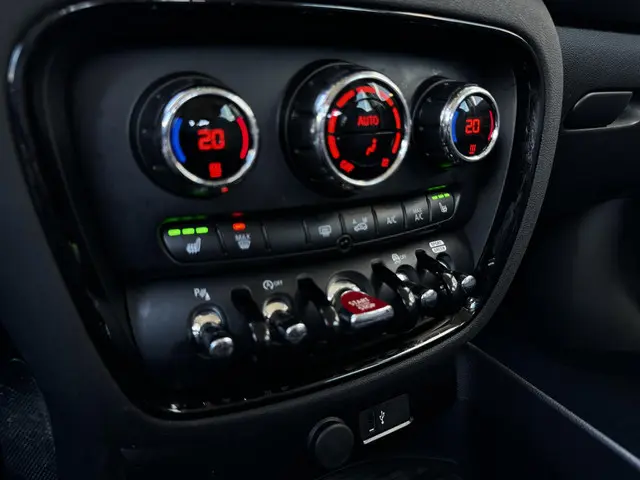 MINI Clubman 1.5 One Pepper 2019 Benzine 6