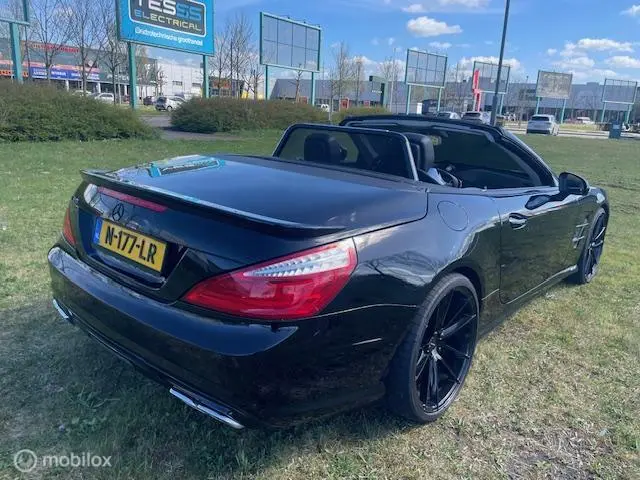 Mercedes-Benz SL 550 AMG S63 2013 Benzine 9
