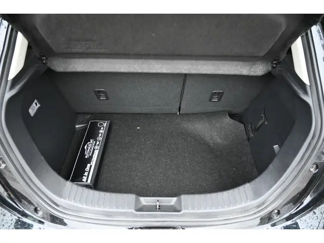 Mazda 2 Skyactiv-G 90 6MT Style Selected 2021 Benzine 28