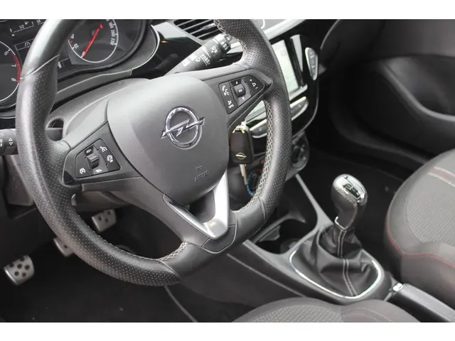 Opel Corsa 1.4 OPC-Line 2018 Benzine 18