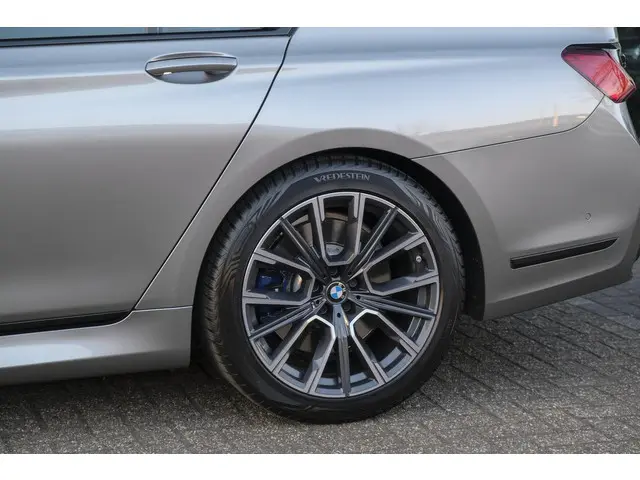 BMW 7 Serie 730d M-sport 265pk 2019 Diesel 30