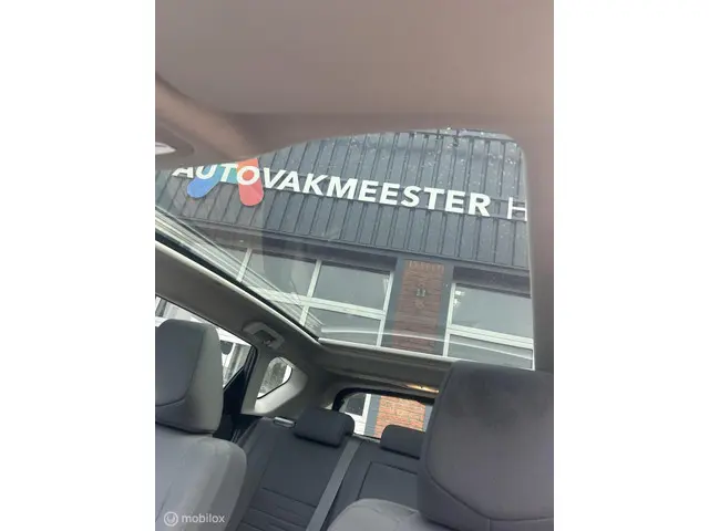 Toyota Auris 1.8 Hybrid Aspiration 2016 Hybride Benzine 11