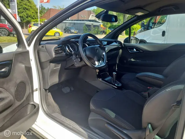 Citroën DS3 1.2 PureTech So Chic 2015 Benzine 5