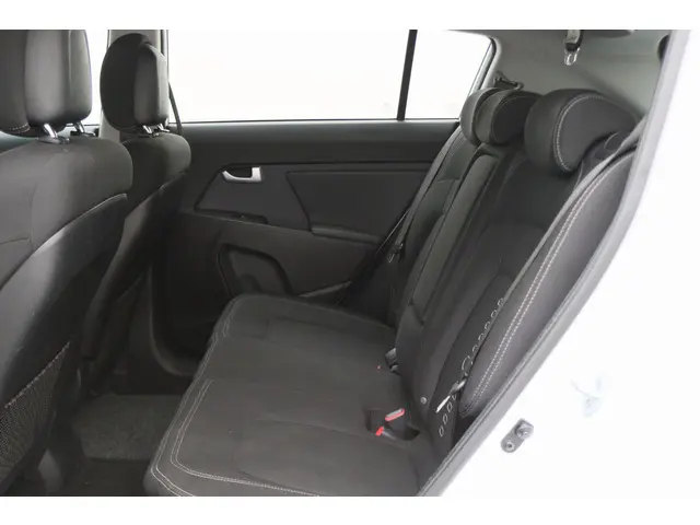 Kia Sportage 1.6 GDI BusinessLine 2014 Benzine 13