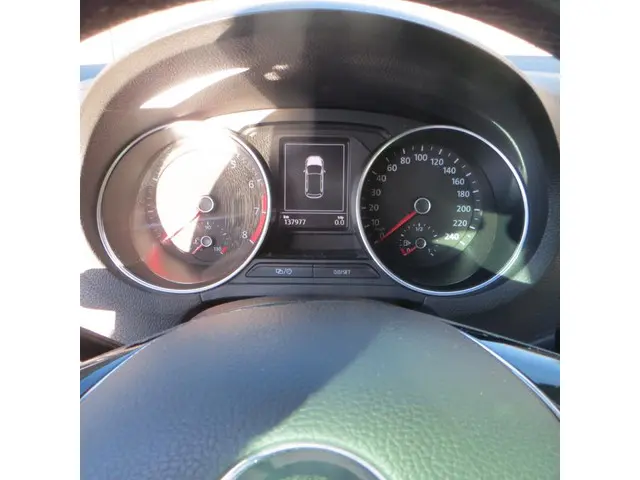 Volkswagen Polo 1.2 TSI Highline 2015 Benzine 9