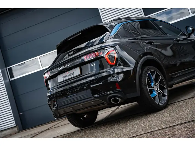 Lynk & Co 01 1.5 2023 Hybride Benzine 9