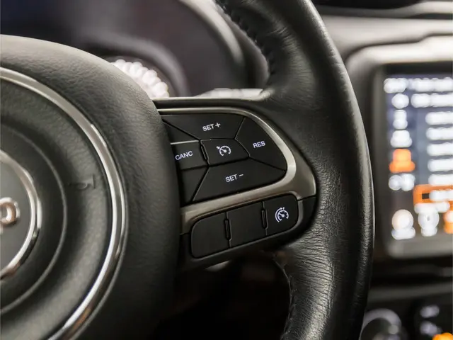 Jeep Renegade 1.0T-e Black Sport 2019 Benzine 21