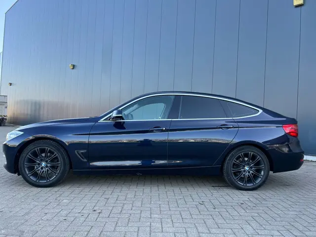 BMW 3 Serie Gran Turismo 320i High Executive 2014 Benzine 7