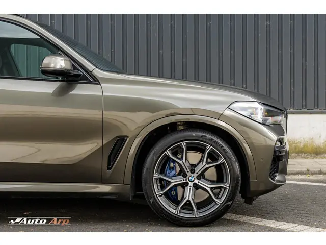 BMW X5 xDrive45e M-sport Manhattan 2021 Hybride Benzine 7