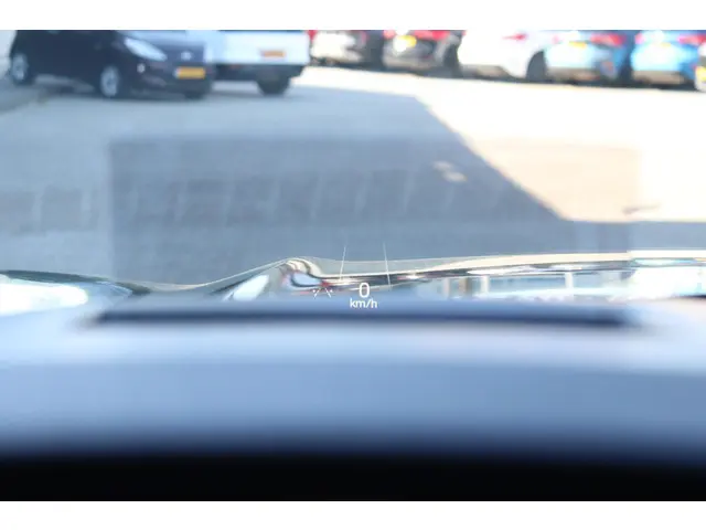 Ford Kuga 2.5 FHEV Active X 2024 Hybride Benzine 59