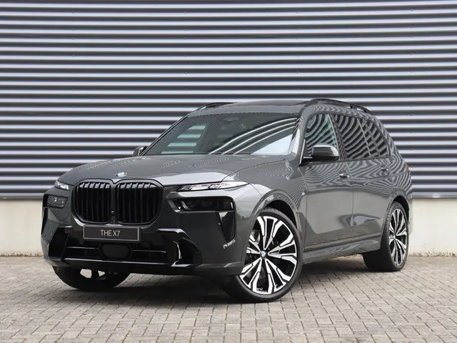 BMW X7 xDrive40i 2025 Benzine 47