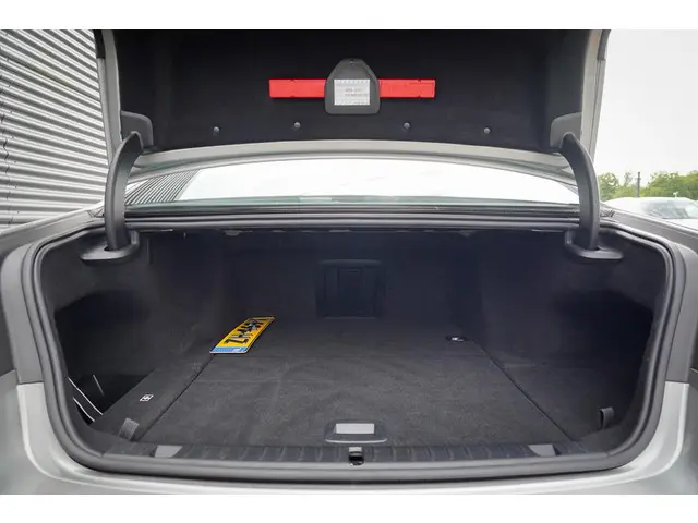 BMW 7 Serie 745e High Executive 2019 Hybride Benzine 8