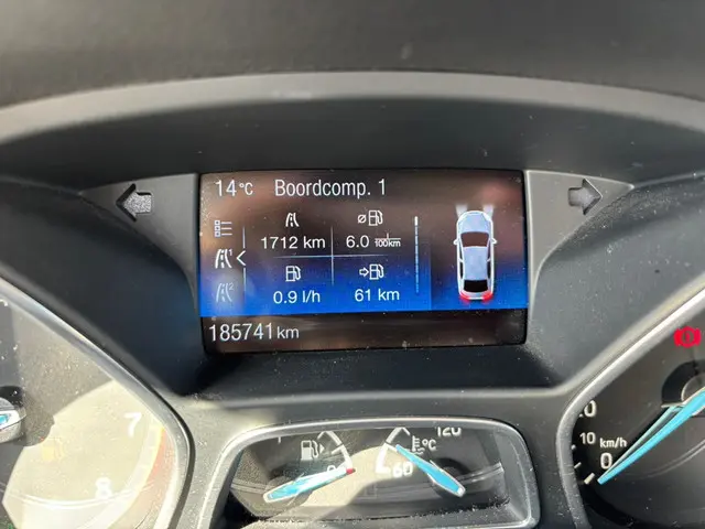 Ford Focus 1.0 Titanium 2016 Benzine 12