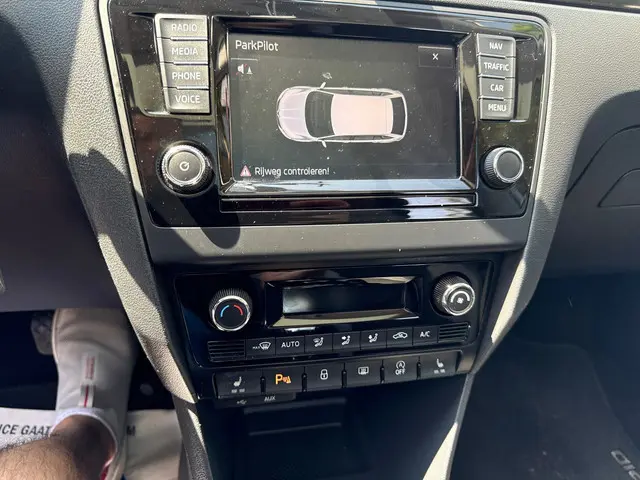 Škoda Rapid Spaceback 1.2 TSI Greentech JOY 2016 Benzine 14
