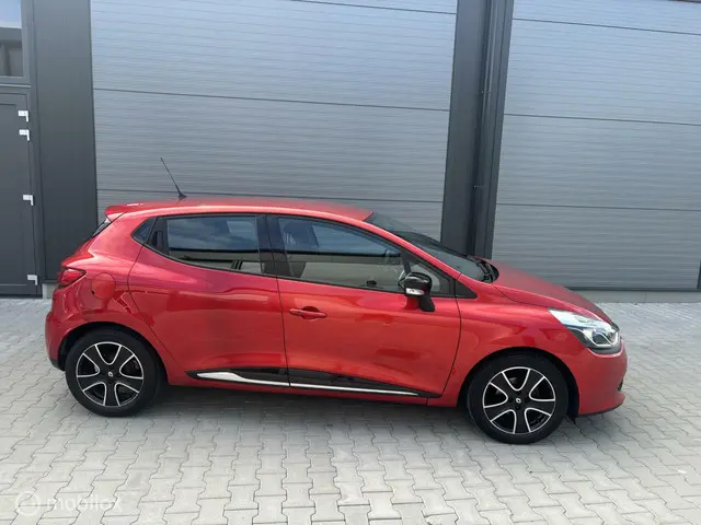 Renault Clio 0.9 TCe Expression 2014 Benzine 6