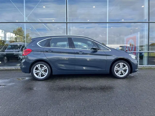 BMW 2 Serie Active Tourer 225xe 2015 Hybride Benzine 5