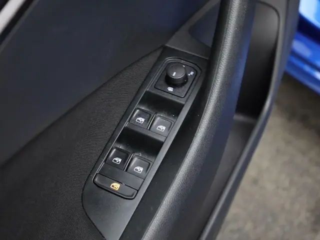 Škoda Kamiq 1.0TSI/115PK Selection DSG 2025 Benzine 17