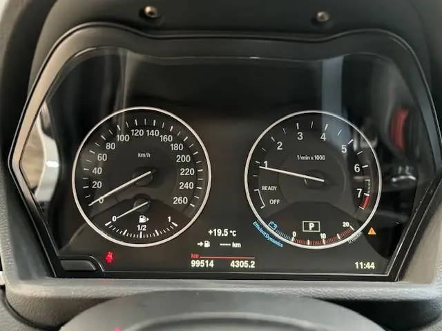 BMW X1 xDrive20i High Executive 2017 Benzine 5