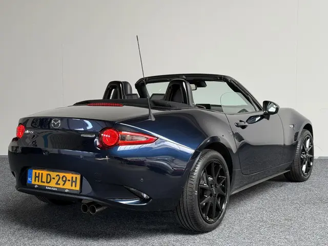 Mazda MX-5 3