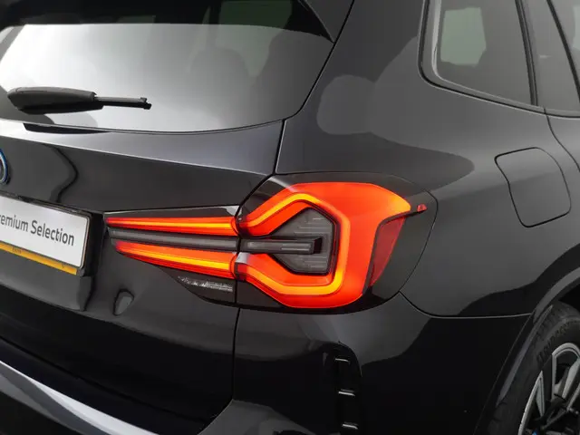 BMW iX3 Executive 80 kWh 2023 Elektrisch 27