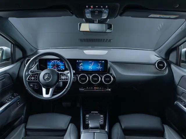 Mercedes-Benz B-Klasse 3