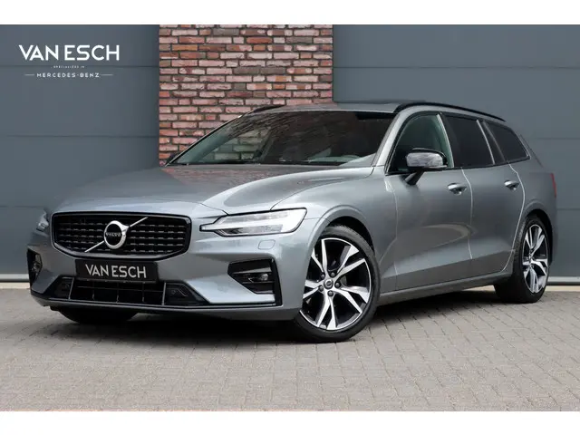 Volvo V60 2.0 B4 R-Design Aut8 | 2021 Benzine