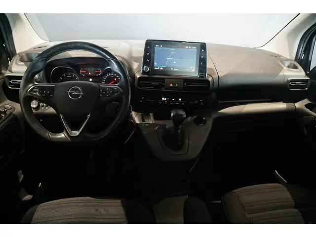 Opel Combo Tour 1.2 Turbo L2H1 Edition 7p. 2020 Benzine 28