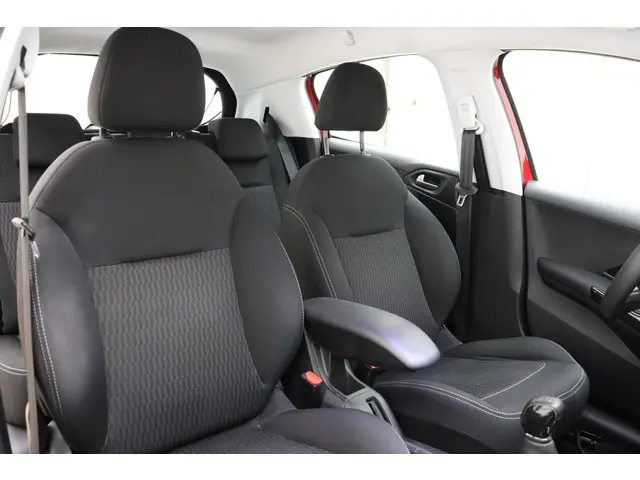 Peugeot 208 1.2 Blue Lion 2018 Benzine 15