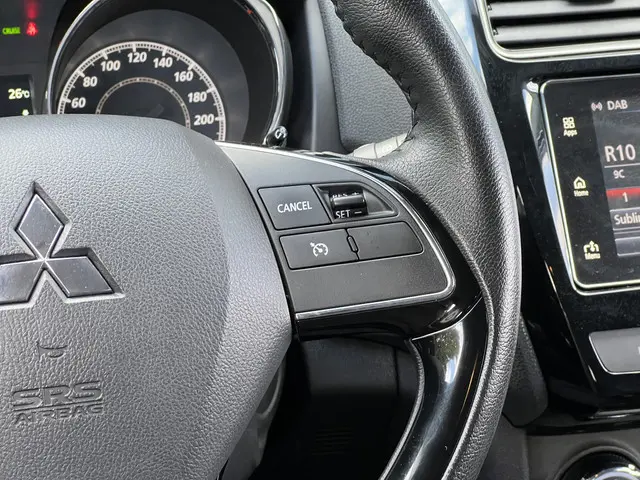 Mitsubishi ASX 1.6 Cleartec Connect Pro+ 2019 Benzine 24