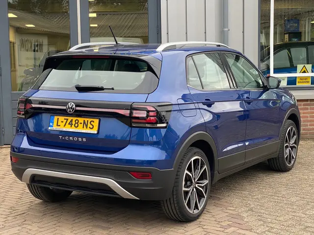 Volkswagen T-Cross 1.0 TSI R-Line 2021 Benzine 21