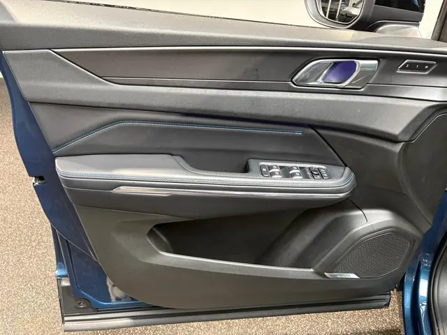 Lynk & Co 01 1.5 2021 Hybride Benzine 27