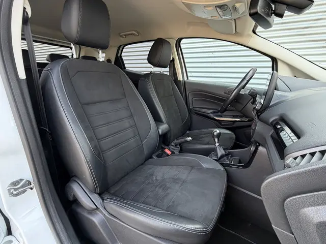 Ford EcoSport 1.0 EcoBoost ST-Line Black 2019 Benzine 12