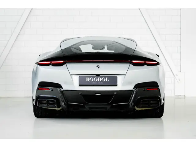 Ferrari 12Cilindri V12 2025 Benzine 5