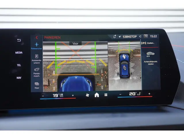 BMW 1 Serie M135 xDrive 2025 Benzine 19