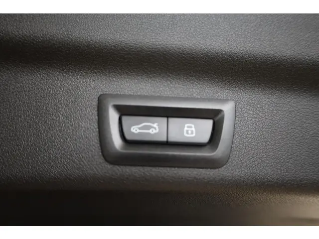 BMW iX1 eDrive20 2025 Elektrisch 28