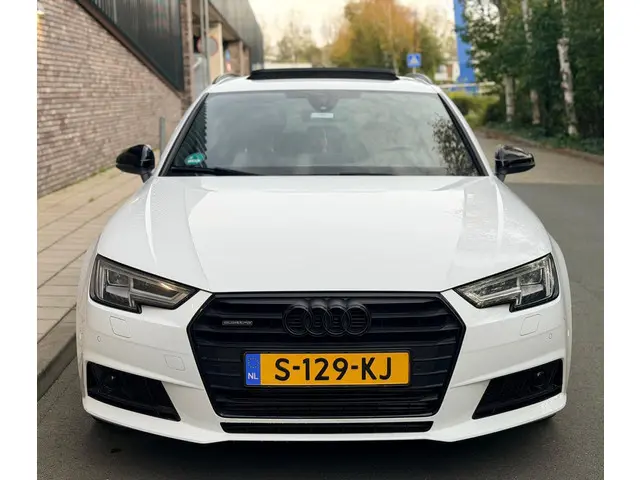 Audi A4 Avant 2.0 TFSI MHEV quattro 2017 Benzine 11