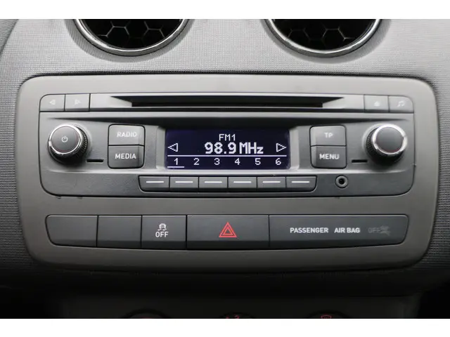 SEAT Ibiza 1.4 2015 Benzine 34