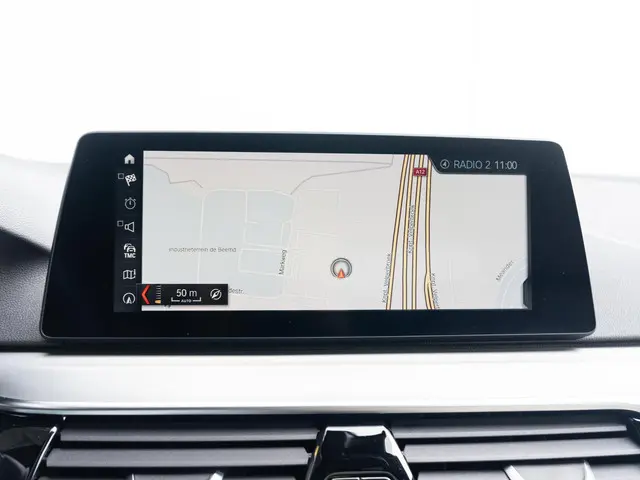 BMW 5 Serie Sedan 520i 2019 Benzine 38