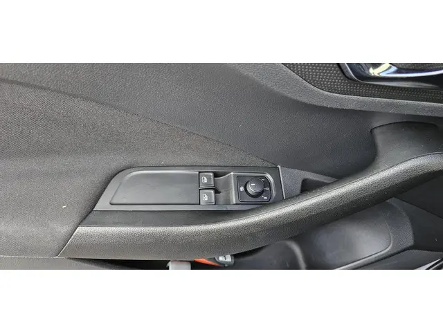 Škoda Kamiq TSI 110 DSG Ambition 2022 Benzine 27