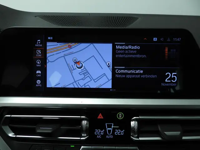 BMW 3 Serie Touring 330i xDrive 2022 Benzine 29