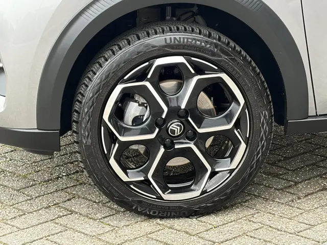 Citroën C3 1.2 Hybrid 110pk Plus 2025 Hybride Benzine 11