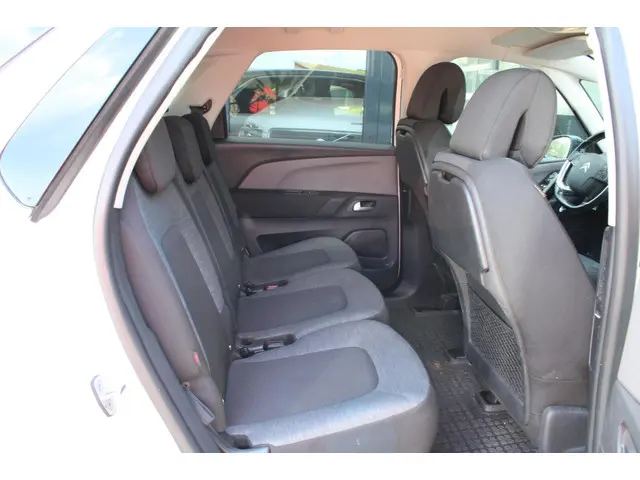 Citroën C4 Picasso 1.2 PureTech Selection 2017 Benzine 14
