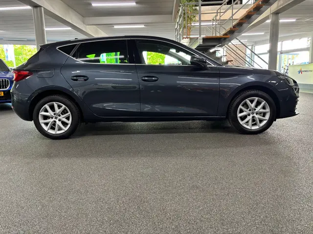SEAT Leon 1.0 TSI Style Launch Edition 2020 Benzine 4